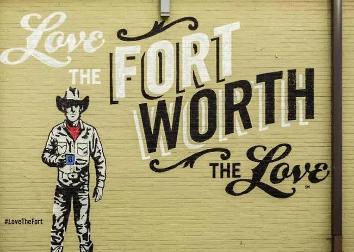 Cowboy Live, Laugh, & Loft Worth 2 Bedroom Loft Downtown Apartment *