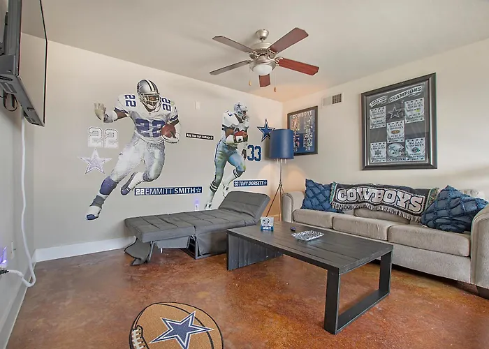 Cowboy Live, Laugh, & Loft Worth 2 Bedroom Loft Downtown * Fort Worth